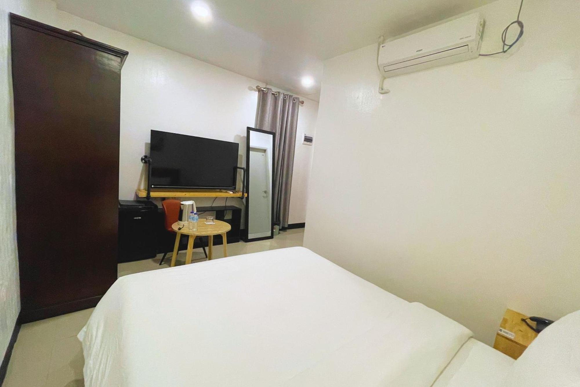 Hotel Halo Angeles City 客房 照片