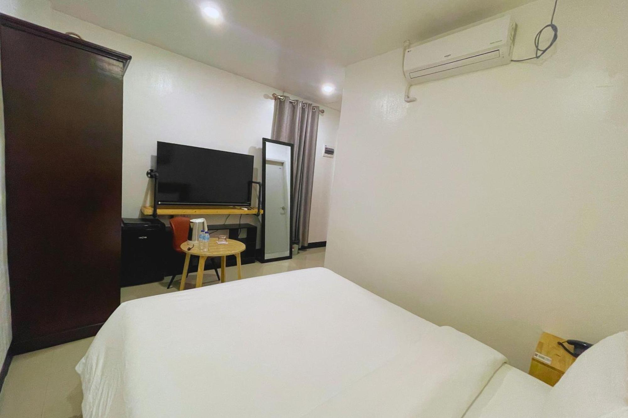 Hotel Halo Angeles City 客房 照片