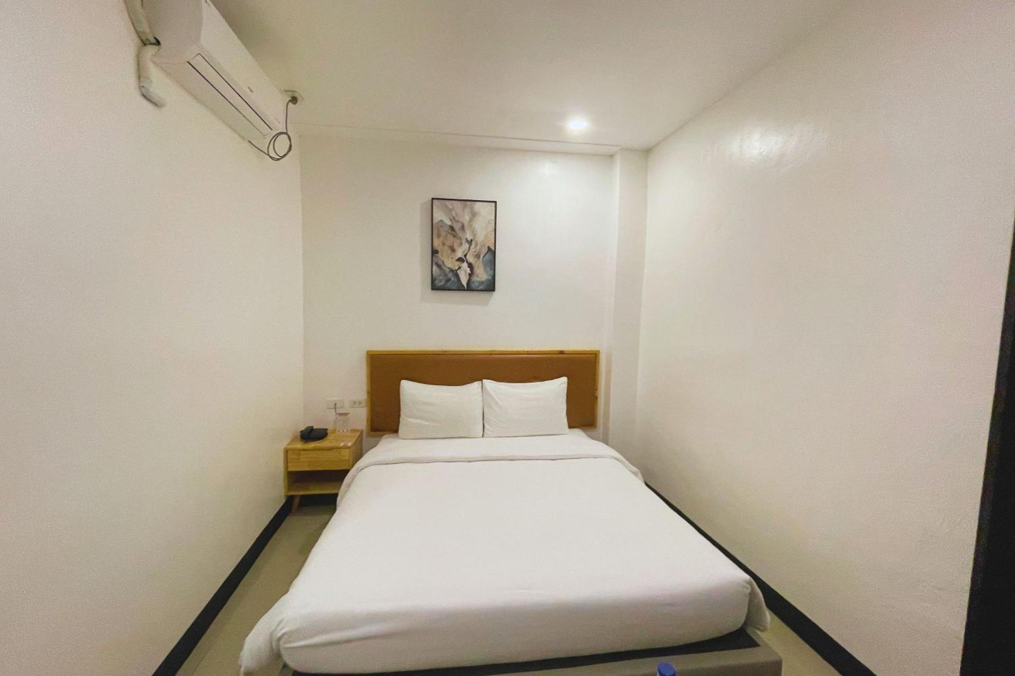 Hotel Halo Angeles City 客房 照片