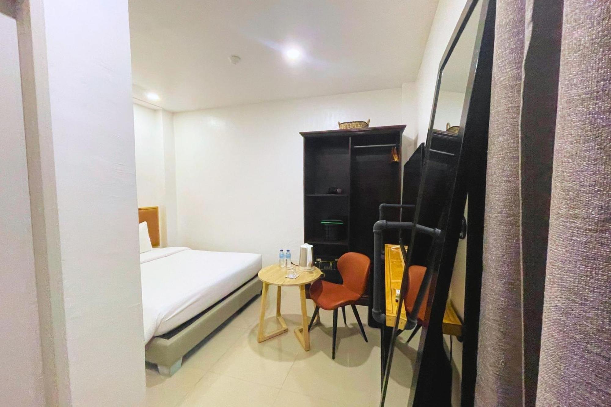Hotel Halo Angeles City 客房 照片